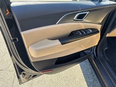 2023 Kia Carnival LX Certified Pre-Owned