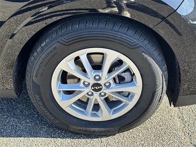 2023 Kia Carnival LX Certified Pre-Owned