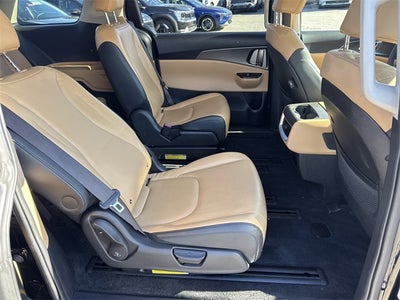 2023 Kia Carnival LX Certified Pre-Owned