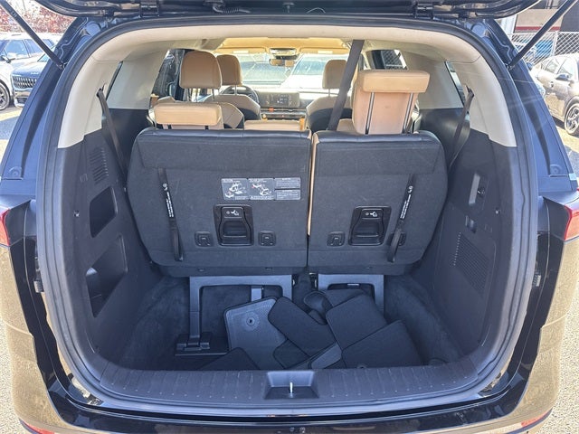 2023 Kia Carnival LX Certified Pre-Owned