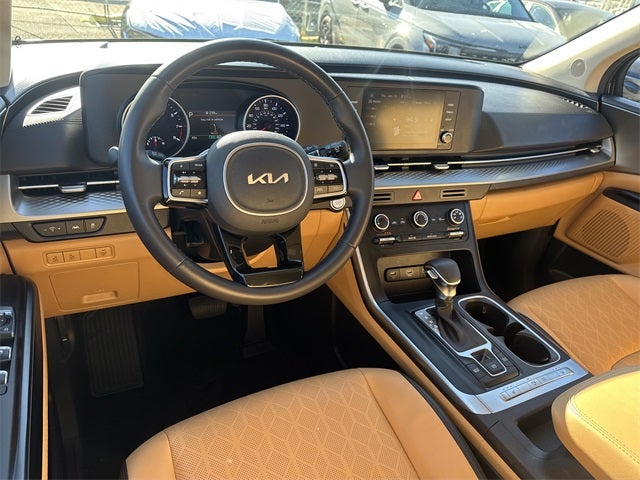 2023 Kia Carnival LX Certified Pre-Owned