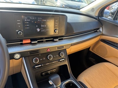 2023 Kia Carnival LX Certified Pre-Owned