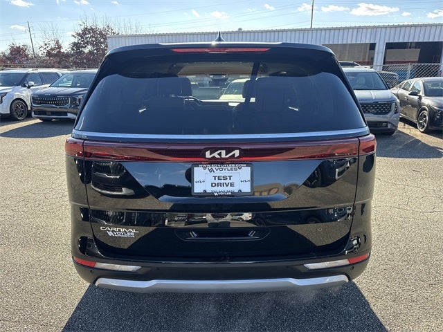 2023 Kia Carnival LX Certified Pre-Owned