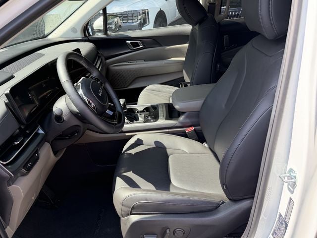 2026 Kia Carnival LXS Certified Pre-Owned!!