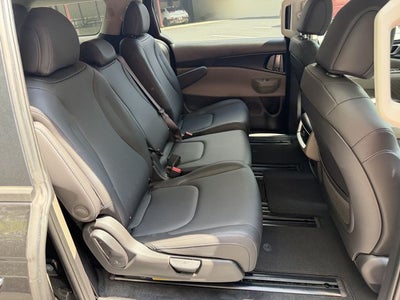 2026 Kia Carnival LXS Certified Pre-Owned!!