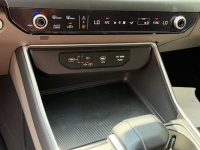 2026 Kia Carnival LXS Certified Pre-Owned!!