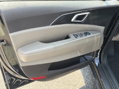 2026 Kia Carnival LXS Certified Pre-Owned!!
