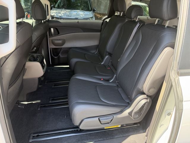 2026 Kia Carnival EX Certified Pre-Owned!!
