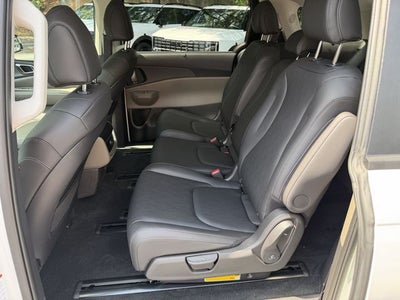 2026 Kia Carnival EX Certified Pre-Owned!!