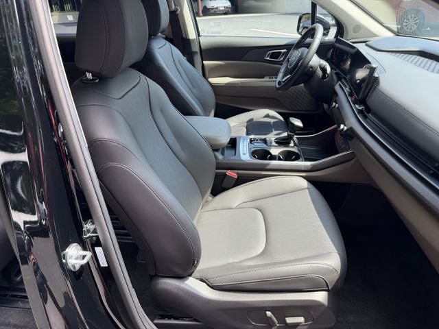2026 Kia Carnival EX Certified Pre-Owned!!