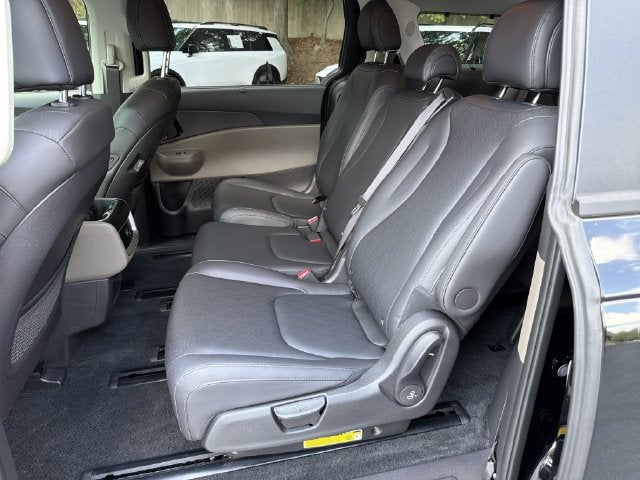 2026 Kia Carnival EX Certified Pre-Owned!!