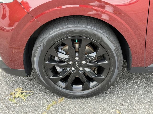 2022 Kia Carnival SX