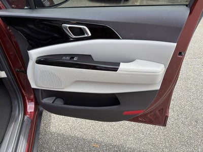2022 Kia Carnival SX
