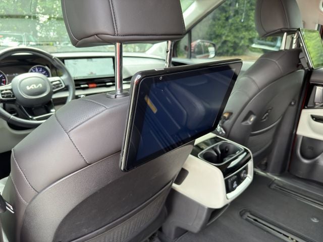 2022 Kia Carnival SX