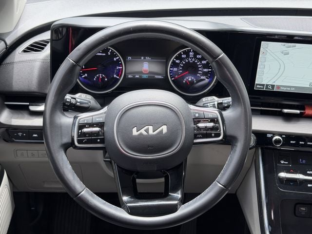 2022 Kia Carnival SX