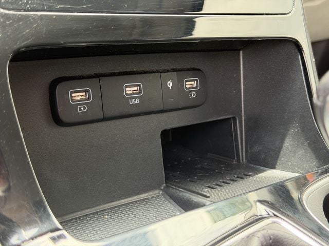 2022 Kia Carnival SX