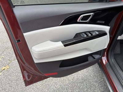2022 Kia Carnival SX