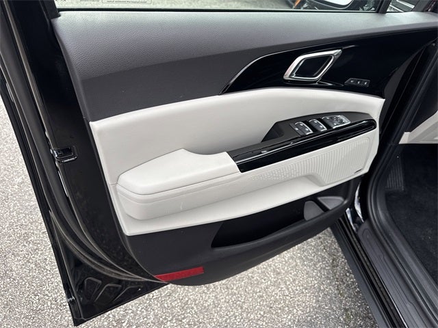 2024 Kia Carnival SX Prestige Certified Pre-Owned