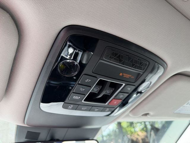 2026 Kia Carnival Hybrid SX Certified Pre-Owned!!