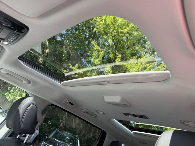 2026 Kia Carnival Hybrid SX Certified Pre-Owned!!