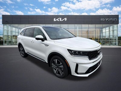 2023 Kia Sorento Plug-In Hybrid SX Prestige Certified Pre Owned!