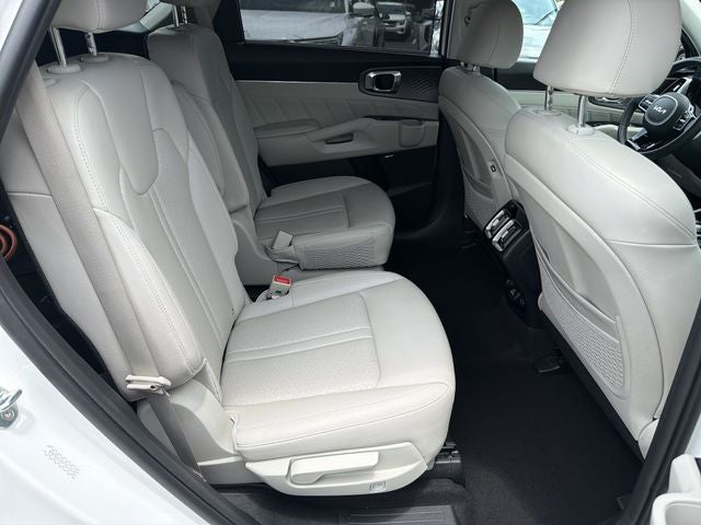 2023 Kia Sorento Plug-In Hybrid SX Prestige Certified Pre Owned!