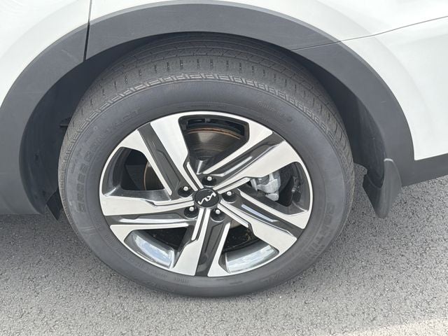 2023 Kia Sorento Plug-In Hybrid SX Prestige Certified Pre Owned!