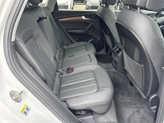 2022 Audi Q5 45 S line Premium quattro