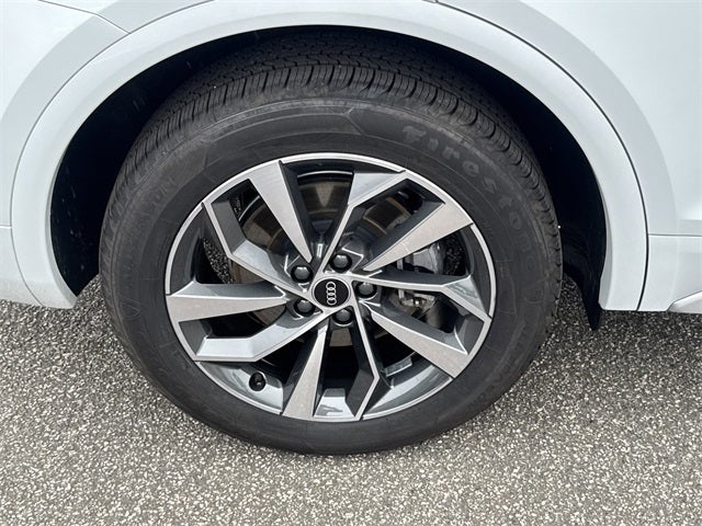 2022 Audi Q5 45 S line Premium quattro