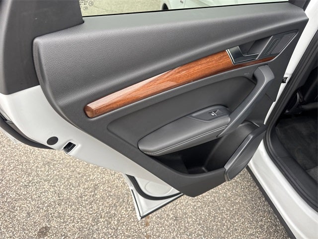 2022 Audi Q5 45 S line Premium quattro