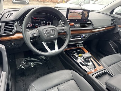 2022 Audi Q5 45 S line Premium quattro