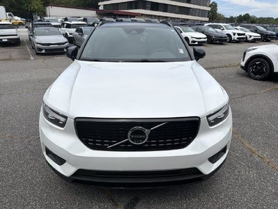 2019 Volvo XC40 R-Design