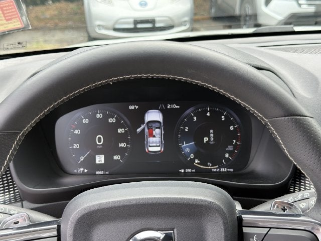 2019 Volvo XC40 R-Design