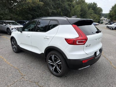 2019 Volvo XC40 R-Design