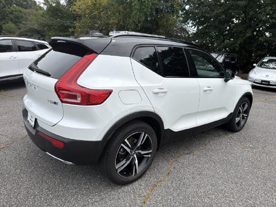 2019 Volvo XC40 R-Design