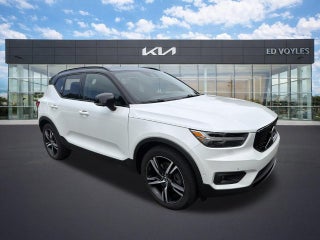 2019 Volvo XC40 R-Design