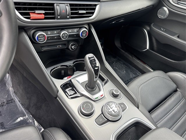 2023 Alfa Romeo Giulia Veloce