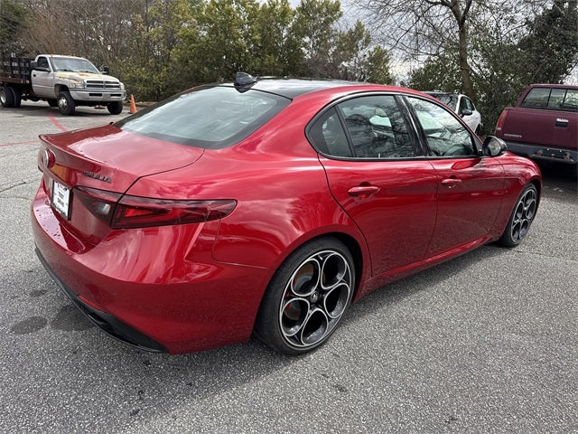 2023 Alfa Romeo Giulia Veloce