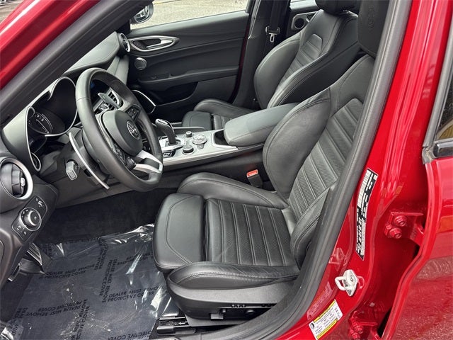 2023 Alfa Romeo Giulia Veloce