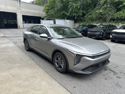 2026 Kia K4 LXS