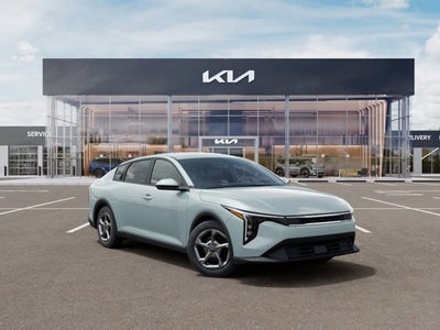 2026 Kia K4 LXS