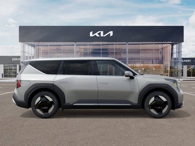 2026 Kia EV9 Light Long Range