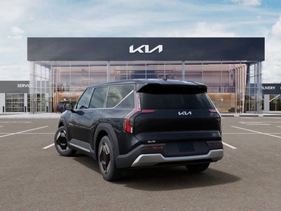 2026 Kia EV9 Light Long Range